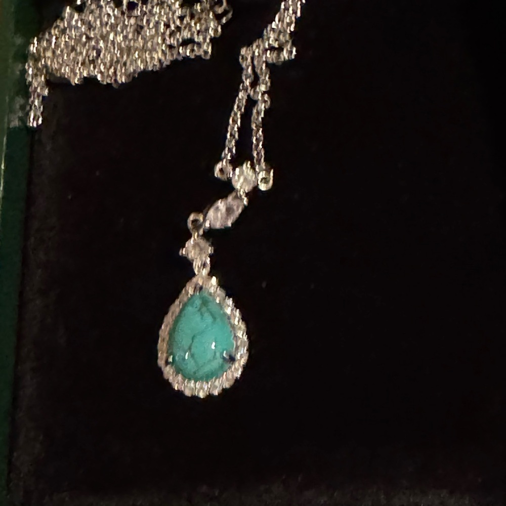 New DOLIOX Genuine Turquoise Necklaces